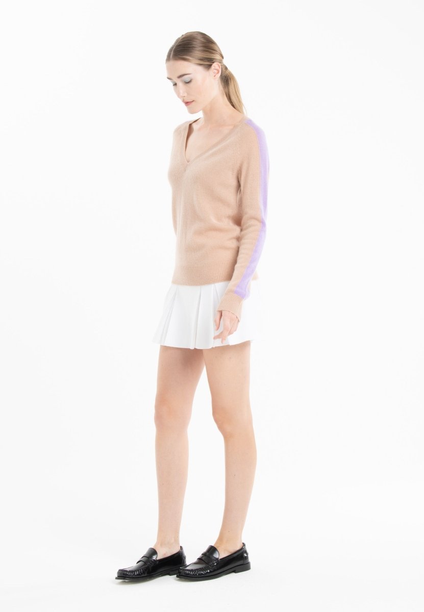 Pull col V femme en cachemire camel clair & violet - RIA 1