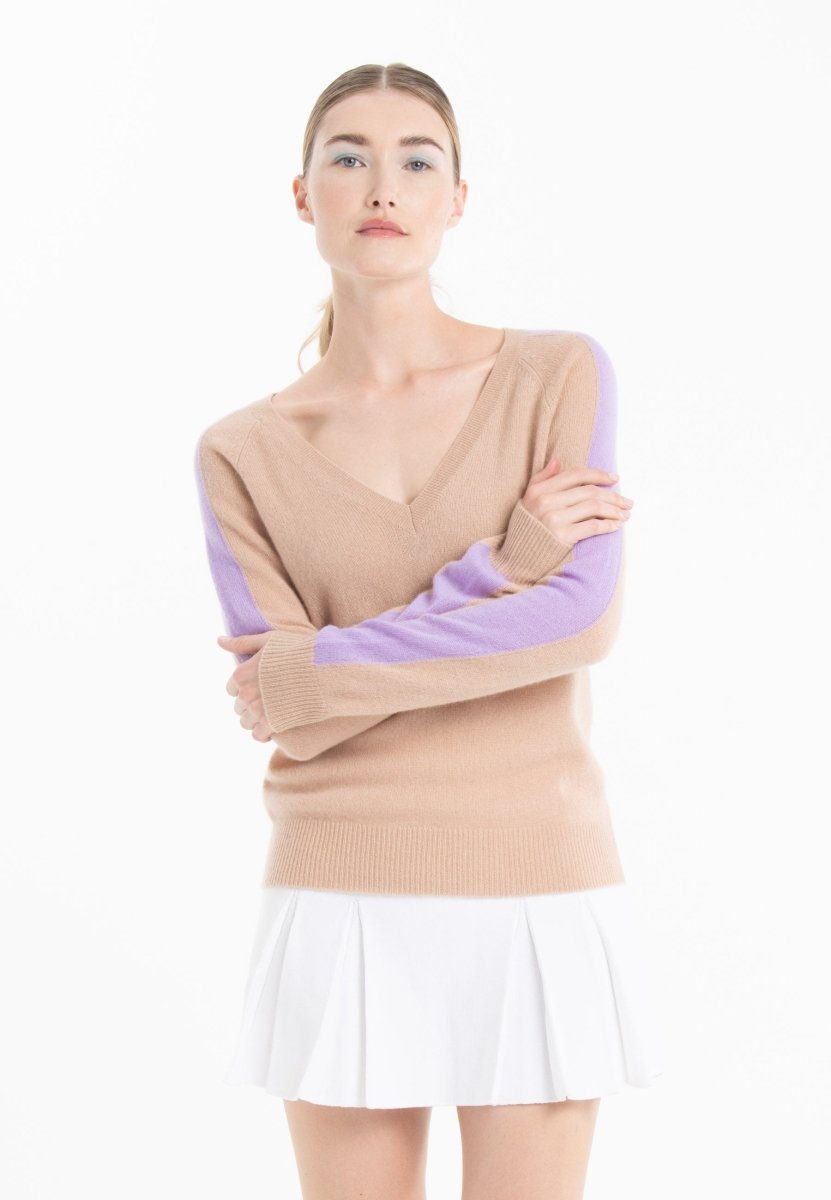 Pull col V femme en cachemire camel clair & violet - RIA 1
